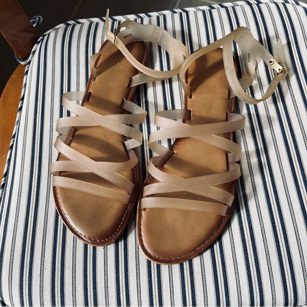 Forever 21 Opaque Cream Strappy Sandals Perfect for Casual Spring or Summer Days